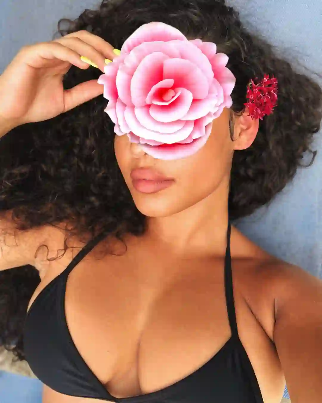 Üniversiteli Sarışın Escort Nehir